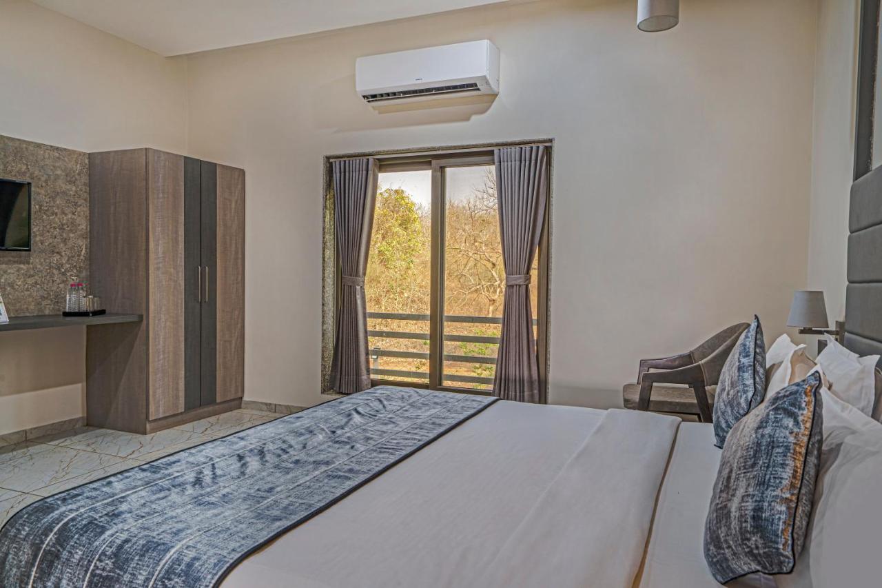 Sterling Rudra Gir Hotell Talala Exteriör bild